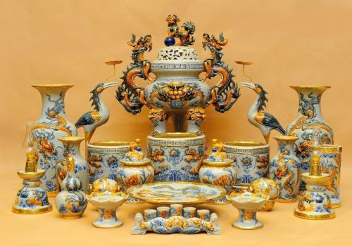 Những điều kiêng kỵ khi bốc bát hương mà gia chủ nên biết