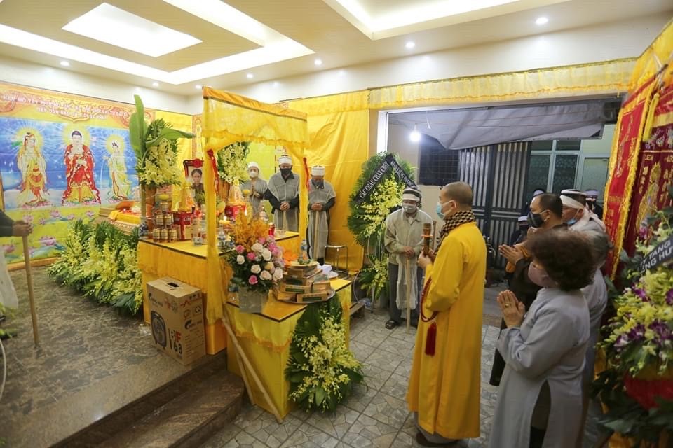 Nghi lễ cúng tuần thứ hai 1