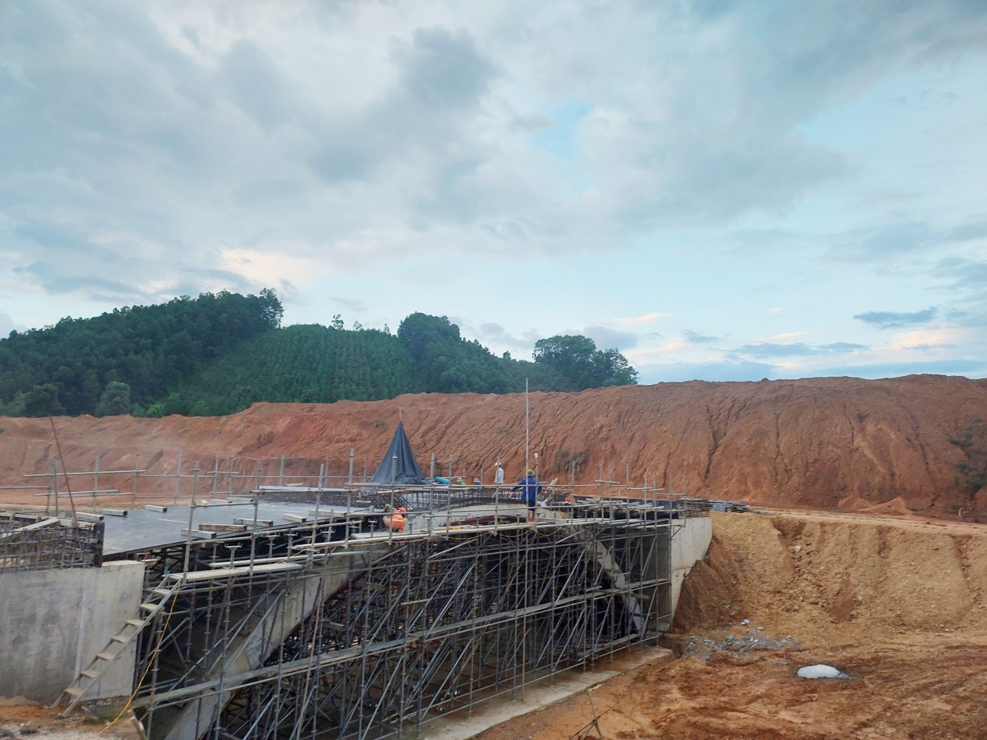 z4800114934437_e15c7b7804c116e7885b86beb29ad85e